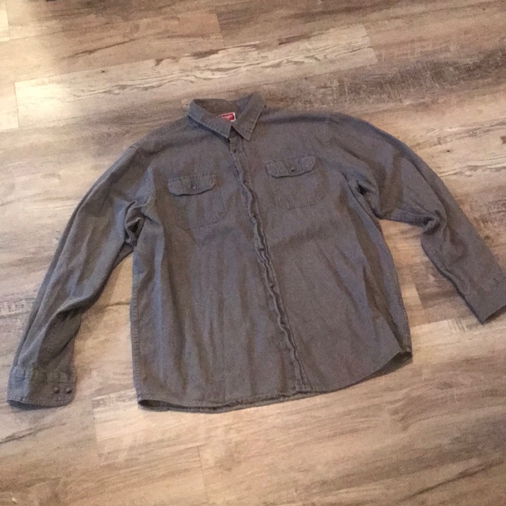 Wrangler shirt